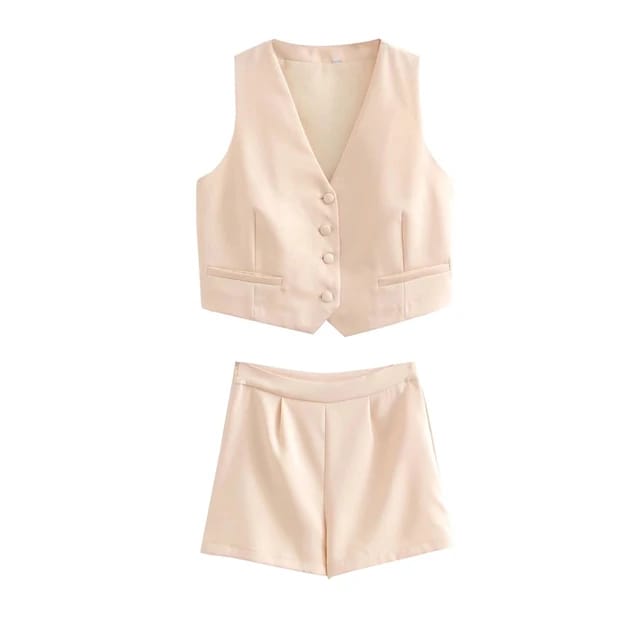 Conjunto Chaleco y short Crema