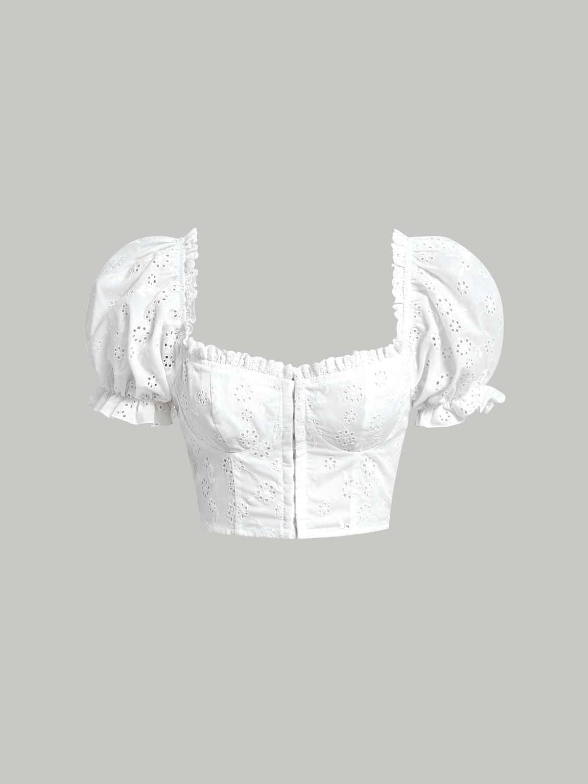 Top blanco estilo vintage con mangas