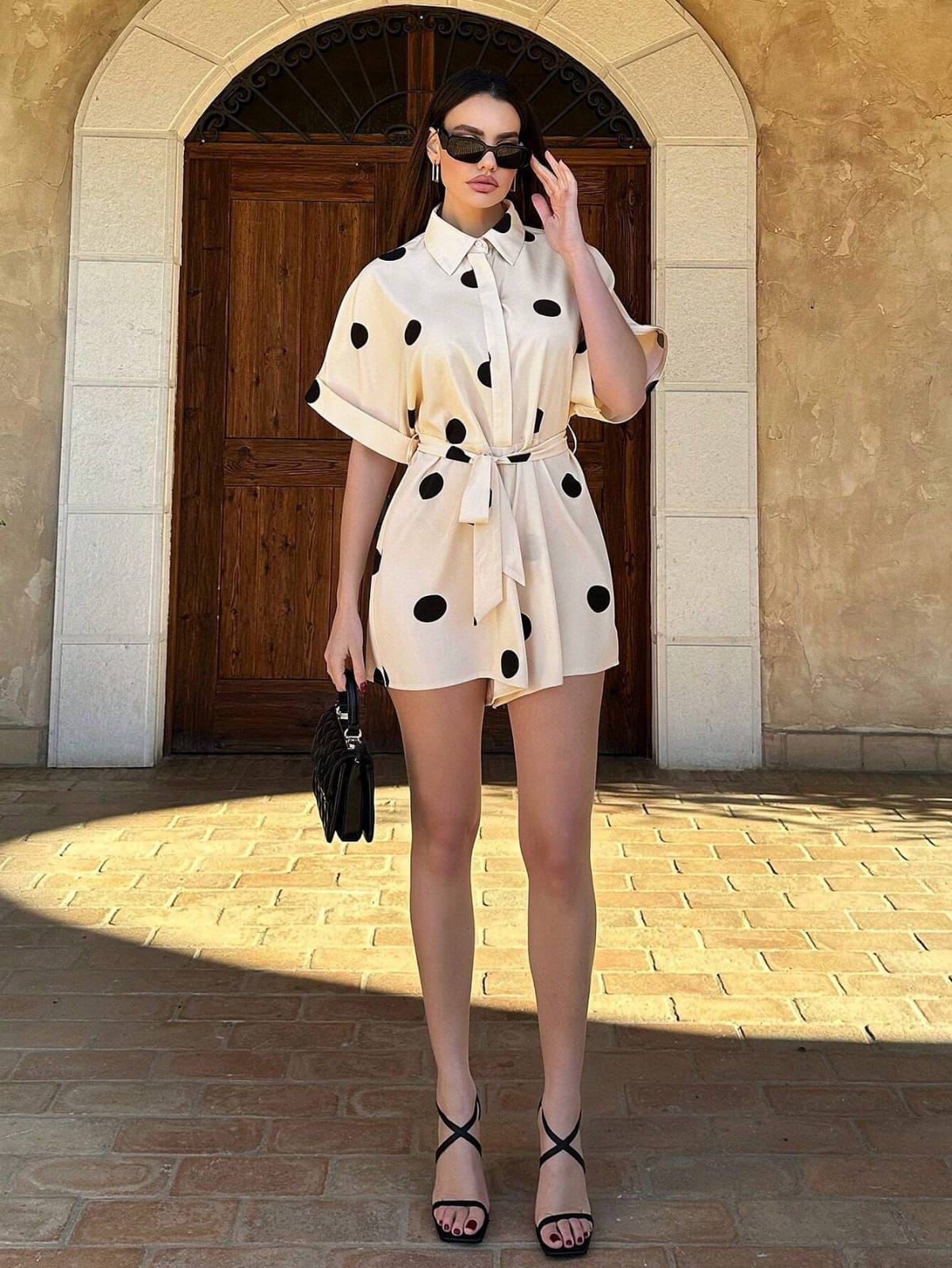 Romper beige con negro