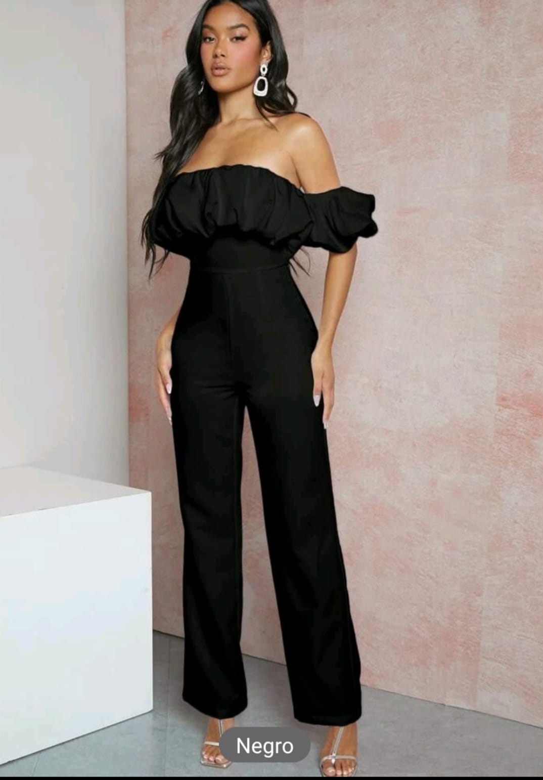Jumpsuit negro hombos caidos