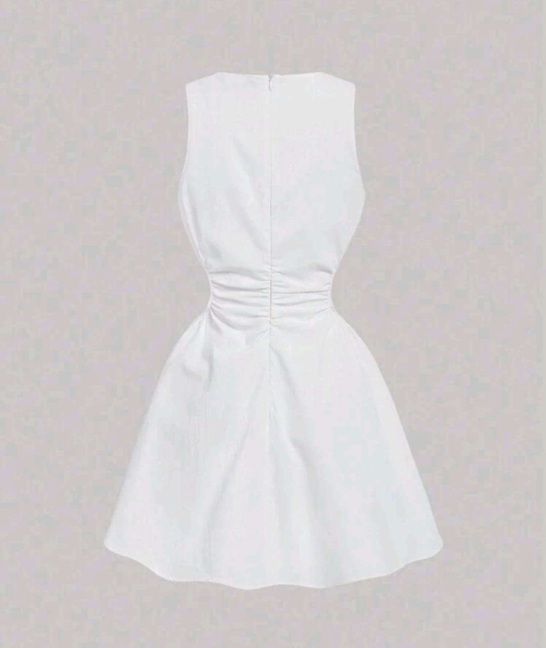 Vestido blanco tipo burbuja