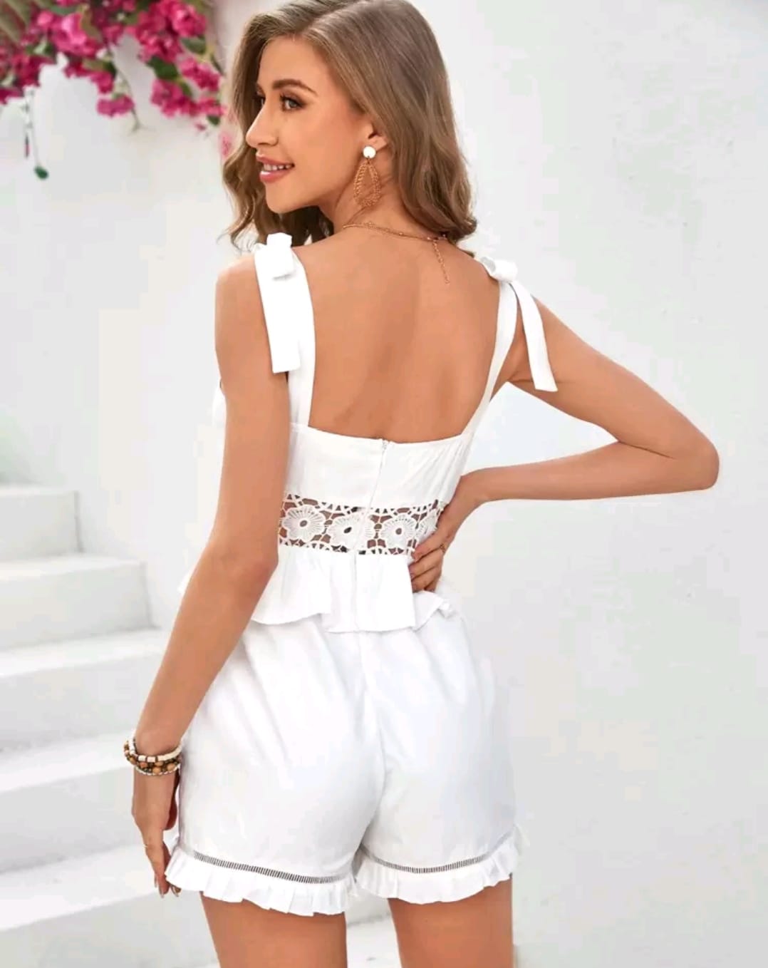 Romper blanco de tirantes