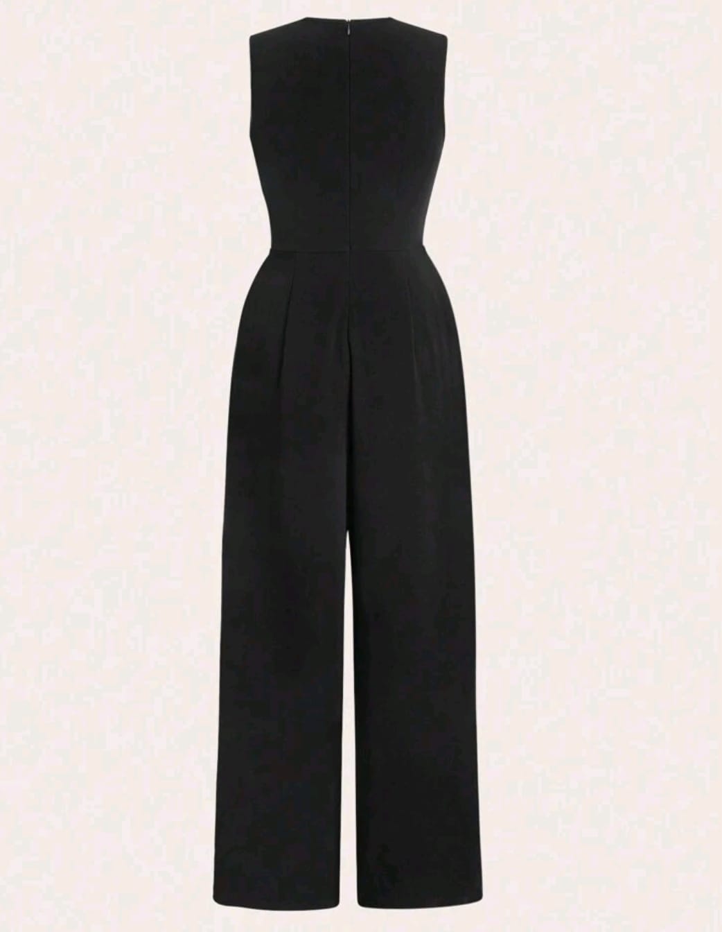 Jumpsuit negro cuello alto