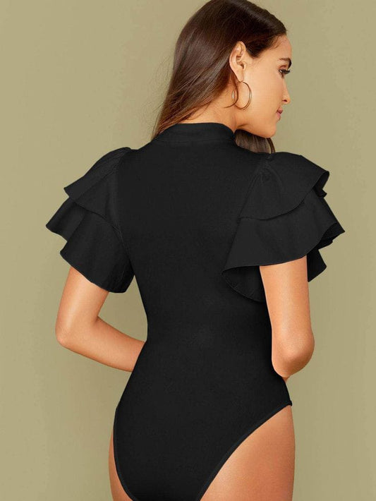 Bodysuit negro de manga mariposa