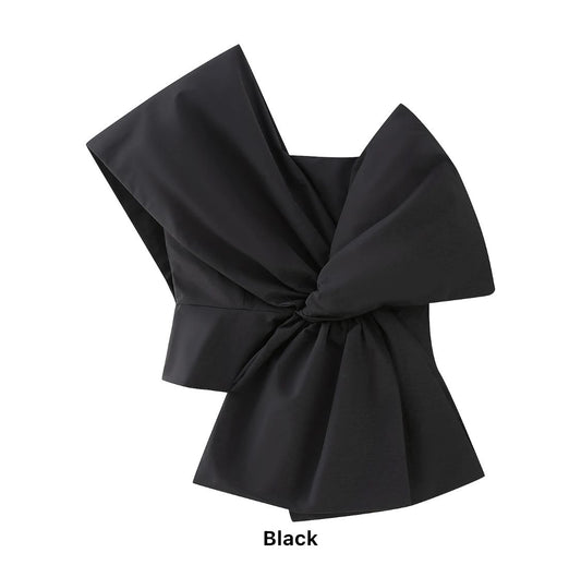 Top asimetrico negro