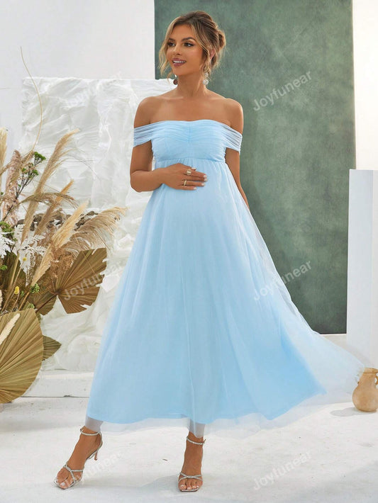 Vestido maternidad con hombros descubiertos midi celeste