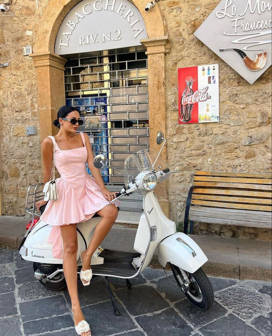 Vestido rosa con lazo en espalda corto sin mangas
