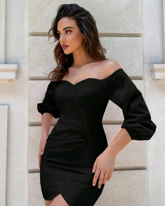 Vestido corto Manga larga Negro hombors caidos
