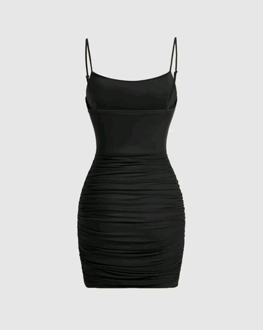Vestido corto ajustado malla negro de tirantes