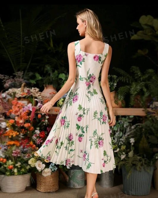 Vestido perla largo con perlitas en el pecho estampado floral