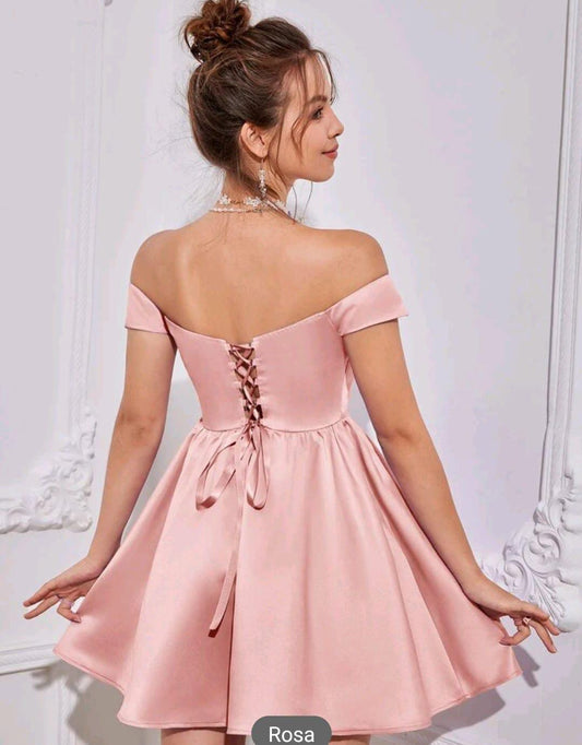 Vestido rosado de corset corto hombros caidos