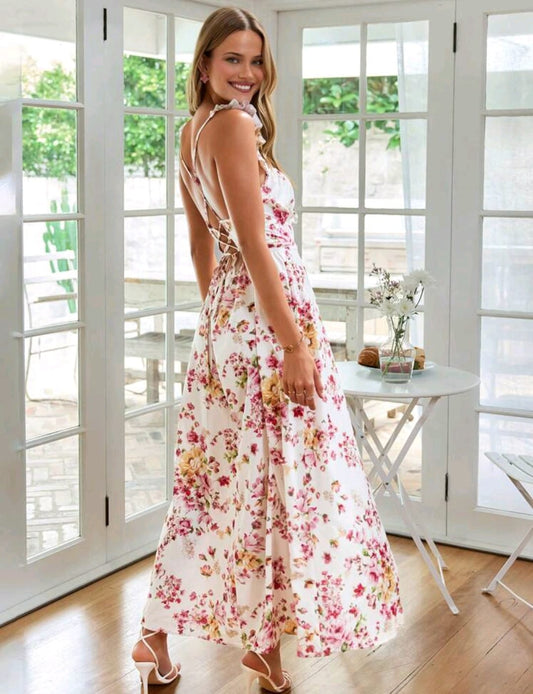 Vestido midi espalda abierta de muslo con abertura estampado floral