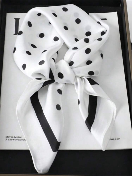 Pañuelo 70cmx70cm estampado