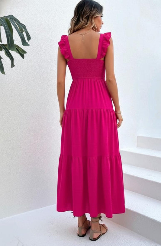 Vestido línea  unicolor bajo con fruncido fucsia largo